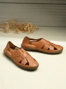 The Roadster Lifestyle Co. Women Round Toe Slip-On Gladiators