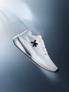 HRX by Hrithik Roshan Men Active Running Shoes