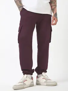 Bewakoof Men Mid-Rise Oversized-Fit Cargo Joggers
