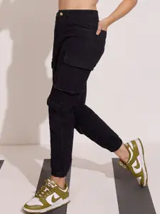 DOLCE CRUDO Women Regular Fit High-Rise Stretchable Cargo Styles Jeans