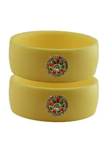 Vidhya Kangan Women Beige Bangle