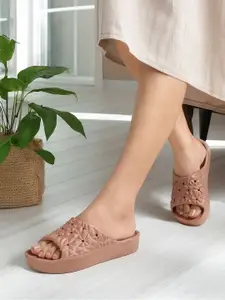 The Roadster Lifestyle Co. Women Self Design Casual Slip-On Sliders