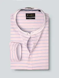 INVICTUS Men Pink & Blue Slim Fit Striped Formal Shirt
