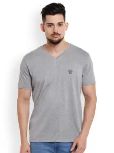 MACK JONNEY Men Grey Melange Solid V-Neck T-shirt