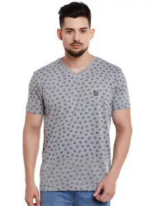 MACK JONNEY Men Grey Melange Printed V-Neck T-shirt