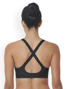Triumph Triaction Magic Motion Pro Magic-Wired Padded High Bounce Control Cross-Back Sports Bra