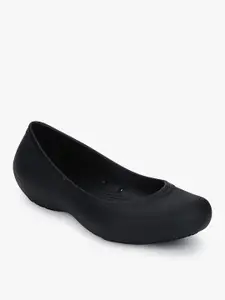 Crocs Black Solid Sandals