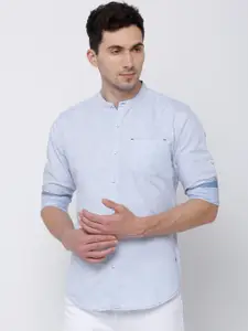 LOCOMOTIVE Men Blue Slim Fit Solid Casual Shirt