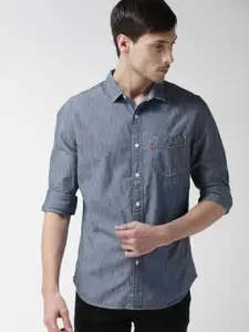 Levis Men Blue Slim Fit Solid Chambray Casual Shirt