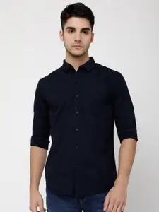 LOCOMOTIVE Men Navy Blue Slim Fit Solid Casual Shirt