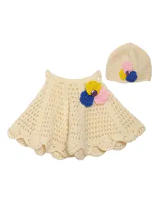 CHUTPUT Girls Cream-Coloured Self Design Poncho with A Beanie Cap