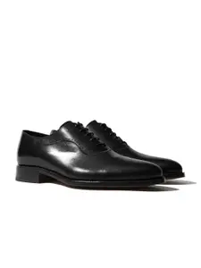 Rapawalk Black Handcrafted Standard Width Leather Oxfords