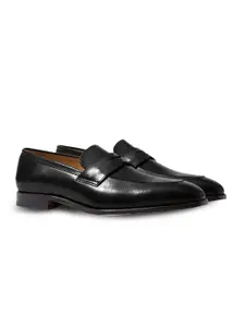 Rapawalk Black Handcrafted Standard Width Leather Slipons