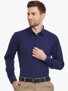 English Navy Men Navy Blue Slim Fit Solid Formal Shirt