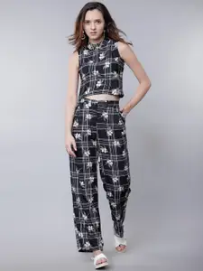 Tokyo Talkies Women Navy Blue & Off-White Checked Crop Top with Trousers