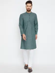 even Men Green Solid Straight Kurta