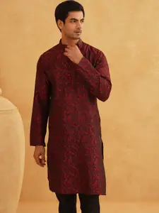 SOJANYA Men Maroon Woven Design Straight Kurta