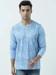 Huetrap Men Blue Printed V-Neck T-shirt