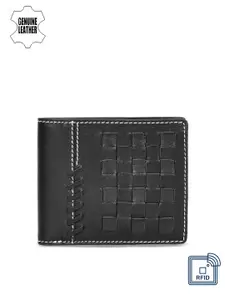 Eske Men Black Textured Two Fold Leather Wallet