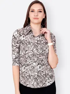 SCORPIUS Women Black & White Regular Fit Printed Casual Shirt