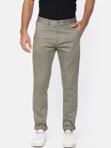 The Indian Garage Co Men Olive Green Regular Fit Checked Chinos