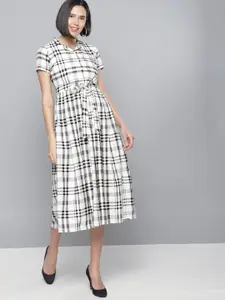 Tokyo Talkies Women White & Black Checked Fit and Flare Dress