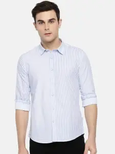 Pepe Jeans Men Blue & White Regular Fit Striped Casual Shirt