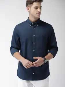 Tommy Hilfiger Men Navy Regular Fit Self Design Casual Shirt