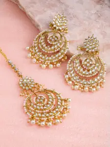 Zaveri Pearls Gold-Toned Kundan & Pearls Earring & Maangtikka Set