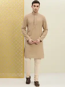 House of Pataudi Men Beige Embroidered Straight Kurta
