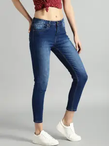 Roadster Women Blue Skinny Fit Mid-Rise Clean Look Stretchable Cropped Jeans