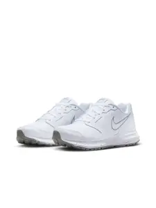 Nike Boys White DOWNSHIFTER 6 LTR (GS/PS) Running Shoes