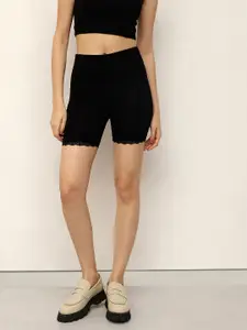 Espresso Women Black Solid Lounge Shorts ESP-4012