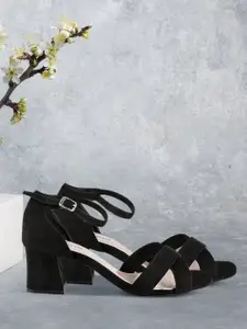 Mochi Women Black Solid Sandals