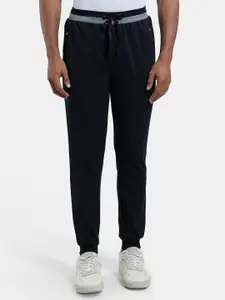 Jockey Combed Cotton Rich Pique Slim Fit Jogger with Zipper Pockets-AM05
