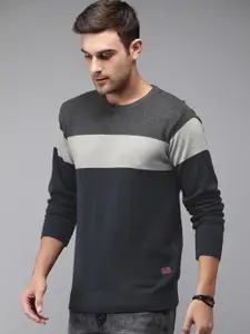 The Roadster Lifestyle Co Men Navy Blue & Grey Colourblocked Pullover Sweater