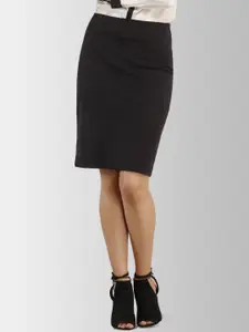 FableStreet Women Black Solid Woven Knee-Length Pencil Skirt