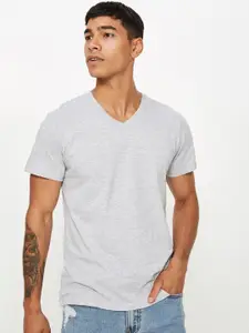 COTTON ON Men Grey Melange solid V-Neck T-shirt