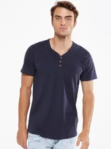COTTON ON Men Navy Solid Henley Neck T-shirt