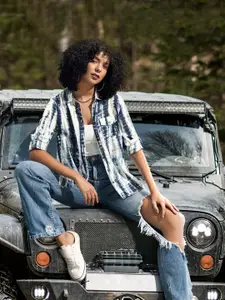 The Roadster Lifestyle Co Women White & Navy Blue Dyed Casual Shirt