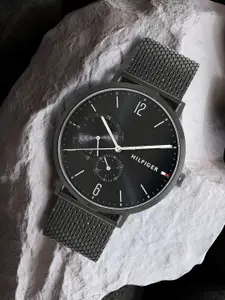 Tommy Hilfiger Men Black Analogue Watch TH1791507