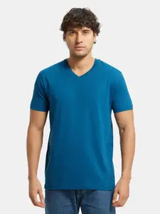 Jockey Men Teal Blue Solid V-Neck Pure Cotton T-shirt