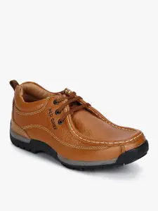 Red Chief Tan Lifestyle Shoes
