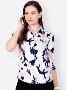 SCORPIUS Women White & Navy Blue Regular Fit Printed Casual Shirt
