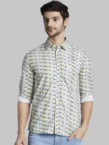 Parx Men Off-White & Black Slim Fit Printed Casual Shirt