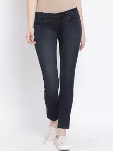 Crimsoune Club Women Blue Slim Fit Mid-Rise Clean Look Jeans