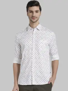 Parx Men White Regular Fit Printed Casual Shirt