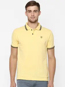 Urbano Fashion Men Yellow Solid Polo Collar T-shirt