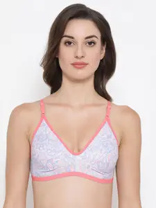 Clovia White & Pink Printed Non-Wired Non Padded Everyday Bra BR0227A1832B