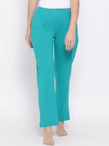 Clovia Women Green Solid Lounge Pants LB0173P17S